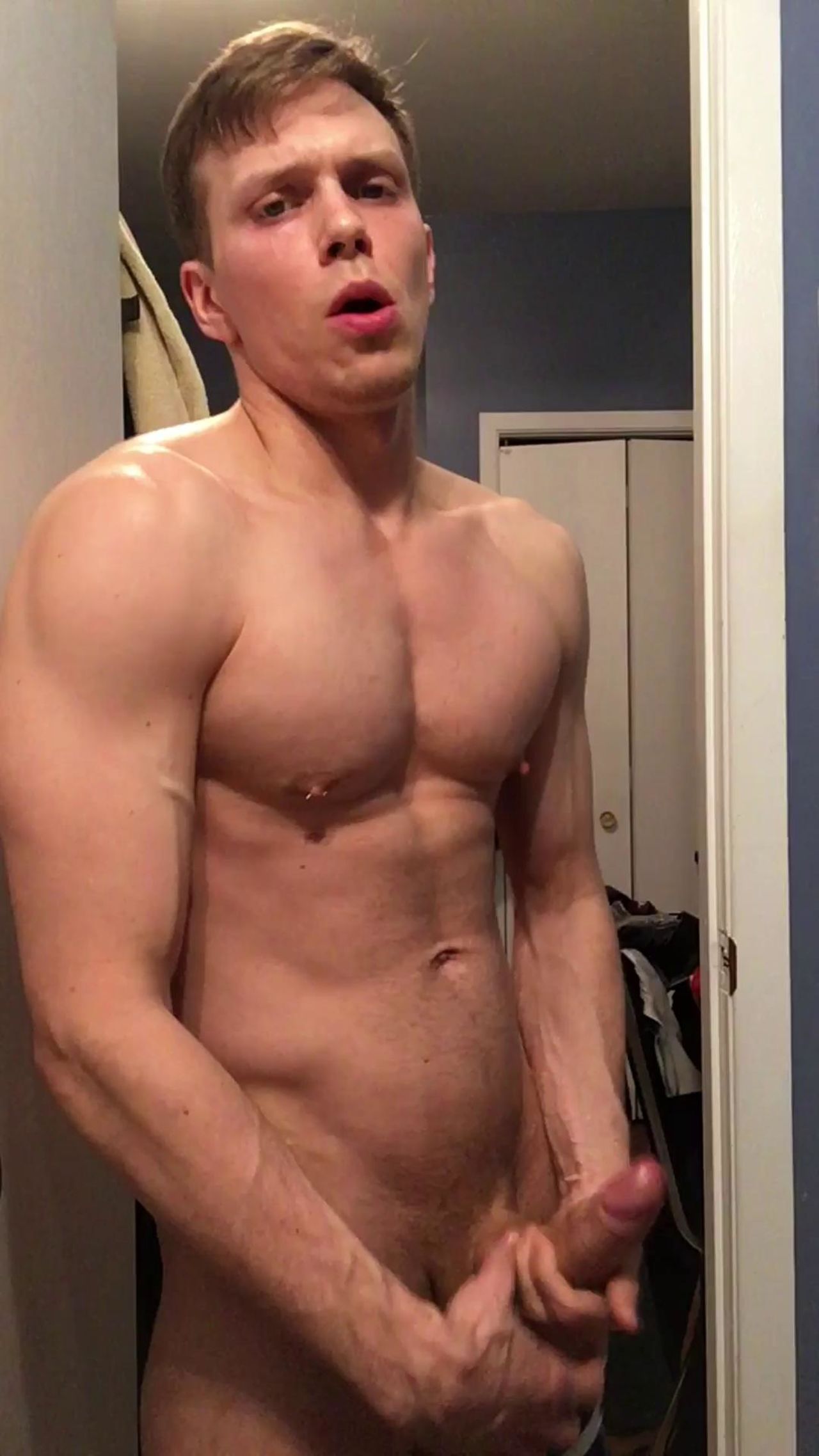 Part 2/2 Ethan Chase Solo / Dirty Cumshot