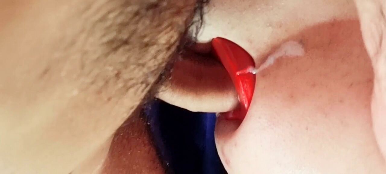 Max Wide Pig Hole : Adventures of a Fistingslut