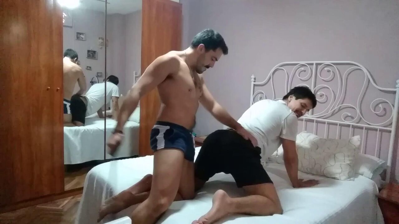 Fer Blondeville Whips Neron and Gets His Ass Fucked in Return