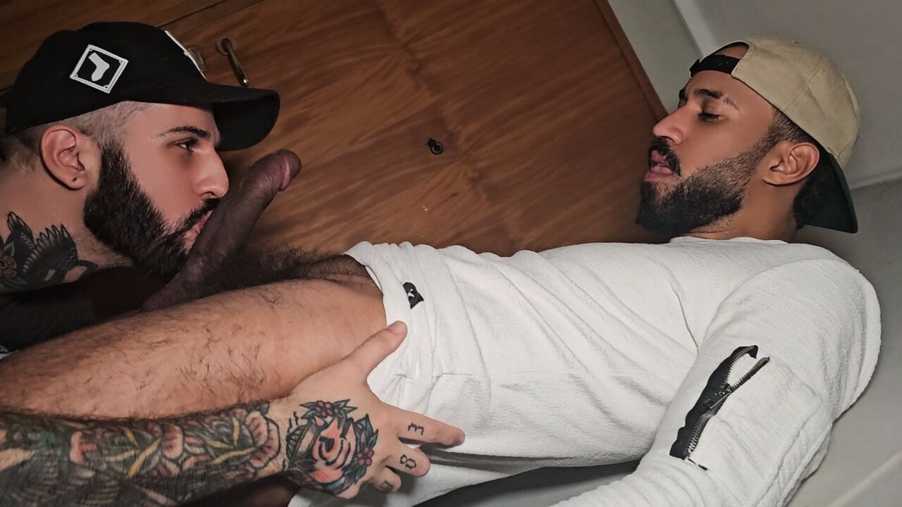 Sucking Macanon S Massive Cock