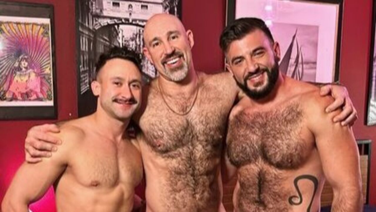 Threesome: Ian Holms & Kev Inspiring Bareback Ryan Finch